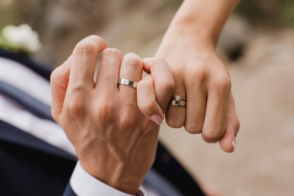 Ý nghĩa của nhẫn cưới là gì? Cách chọn nhẫn cưới đúng